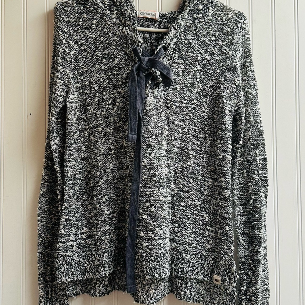 Rip Curl Black and White Cowl Neck Sweater‎